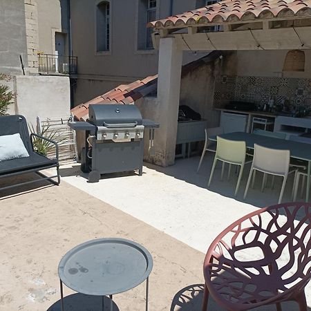 Maison Intra Muros, Terrasses Avec Vue Jaccuzzi Et Garage Avignon Cameră foto